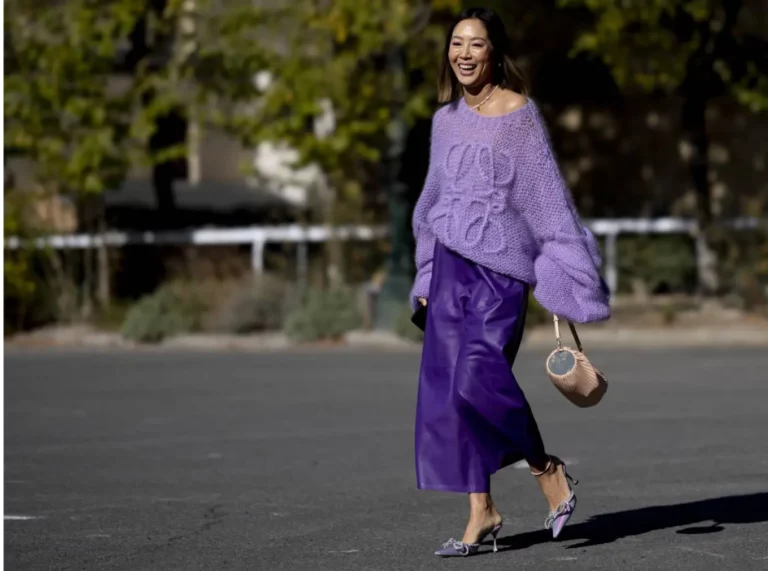 La Forza del Viola: Come il Colore Moda dell’Inverno Influenza l’Umore